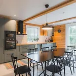 Lodge Braennskaer & Glamping Pargas