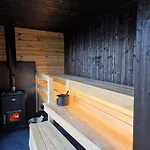 Braennskaer & Glamping Lodge Pargas