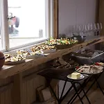 Braennskaer & Glamping Lodge