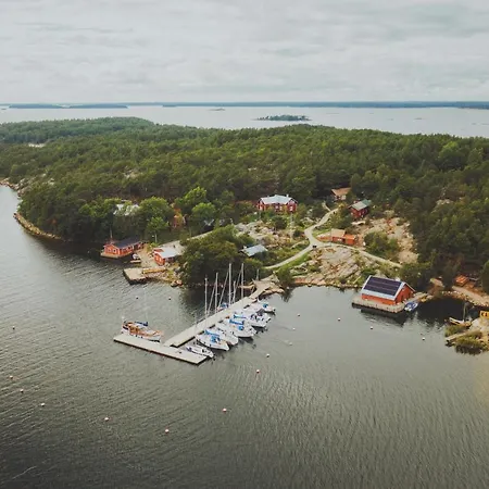 Braennskaer & Glamping Domek letniskowy Pargas