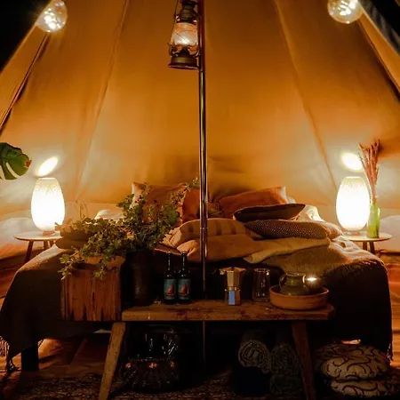 Braennskaer & Glamping Паргас
