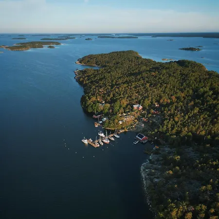 Braennskaer & Glamping *