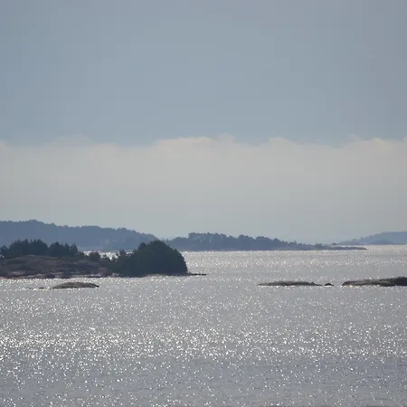 Braennskaer & Glamping Паргас