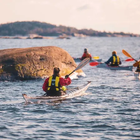 Lodget Braennskaer & Glamping Parainen