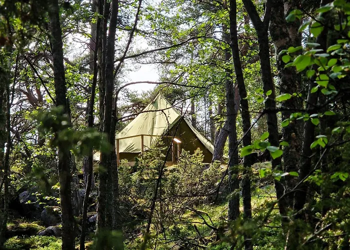 Jaktstuga Brännskär Cottages&glamping Pargas