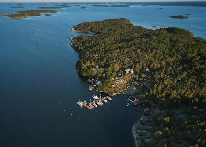 Brännskär Cottages&glamping *